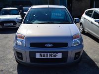 Used Ford Fusion Zetec 80 HP (58 kW) 2011 Silver Hatchback