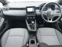 Used Renault Clio Techno 90 HP (66 kW) 2025 Black Hatchback