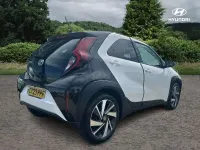 Used Toyota Aygo X 72 HP (52 kW) 2023 White SUV