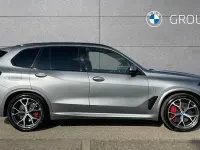 Usado BMW X5 M Sport 489 HP (359 kW) 2023 Cinzento SUV