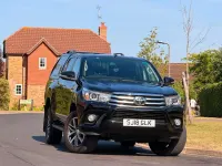 Used Toyota HiLux 150 HP (110 kW) 2018 Black Pickup