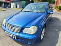 Begagnad Mercedes C180 Classic 2006 Blå Sedan