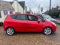 Used Vauxhall Meriva 120 HP (88 kW) 2016 Red MPV