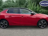 Begagnad Vauxhall Corsa Ultimate 101 HK (74 kW) 2023 Röd Halvkombi