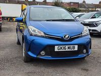 Used Toyota Yaris Design 2016 Blue Hatchback