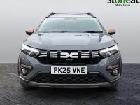 Used Dacia Jogger Extreme 141 HP (103 kW) 2024 Grey MPV