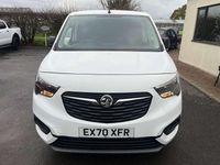 Used Vauxhall Combo Sportive 100 HP (73 kW) 2020 White Van