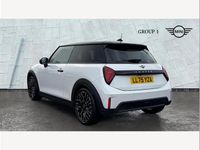 Usado Mini Cooper Exclusive 114 kW (156 CV) 2026 Blanco Utilitario