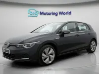 Used VW Golf VIII Style 131 HP (96 kW) 2024 Hatchback