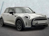 Używany Mini Cooper Classic 134 KM (98 kW) 2022 Srebrny Hatchback