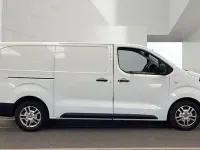 Used Vauxhall Vivaro 120 HP (88 kW) 2020 White MPV