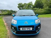 Begagnad Citroën C3 Picasso VTR Sport 2011 Blå Minibuss