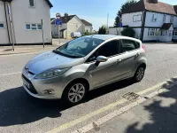 Used Ford Fiesta Zetec 96 HP (70 kW) 2010 Silver Hatchback