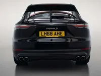 Used Porsche Cayenne 441 HP (324 kW) 2018 Black SUV