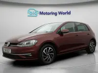 Begagnad VW Golf VII Match 116 HK (85 kW) 2019 Röd Halvkombi