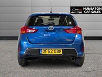 Used Toyota Auris Sport 132 HP (97 kW) 2013 Blue Hatchback