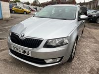 Used Skoda Octavia SE L 110 HP (80 kW) 2015 Silver Estate