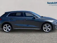 Usado Audi A3 e-tron S-Line 2022 Gris Utilitario