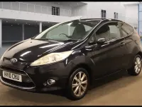Begagnad Ford Fiesta Zetec 82 HK (60 kW) 2010 Svart Halvkombi