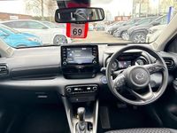 Używany Mazda 2 116 KM (85 kW) 2022 Srebrny Hatchback