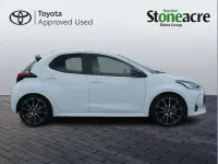Used Toyota Yaris Hybrid Sport 113 HP (83 kW) 2023 White Hatchback