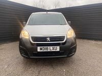 Used Peugeot Partner 2018 White MPV