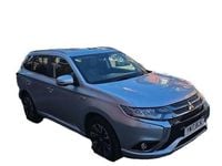 Used Mitsubishi Outlander P-HEV 200 HP (147 kW) 2017 Silver SUV