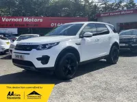 Used Land Rover Discovery 5 SE 2018 White SUV