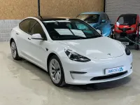 Used Tesla Model 3 Long Range AWD 250 kW (340 HP) 2021 White Sedan