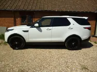 Used Land Rover Discovery SE 2019 White SUV