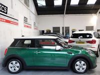 Used Mini Cooper Classic 136 HP (100 kW) 2022 Green Hatchback