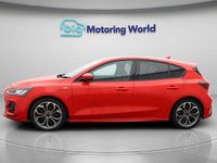 Used Ford Focus ST-Line X 125 HP (91 kW) 2023 Red Hatchback