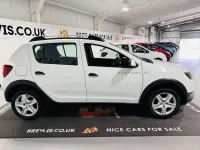 Begagnad Dacia Sandero Ambiance 2016 Vit Halvkombi