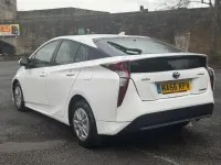 Used Toyota Prius Active 2016 White Hatchback