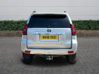 Used Toyota Land Cruiser 177 HP (130 kW) 2018 Silver Estate