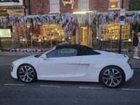 Begagnad Audi R8 Spyder Design 2011 Vit Cab
