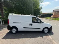 Used Vauxhall Combo 2013 White MPV