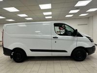Begagnad Ford Transit Custom 105 HK (77 kW) 2017 Vit Van