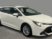Usado Toyota Corolla 2024 Blanco Familiar
