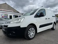 Second-hand Citroën Berlingo 75 CP (55 kW) 2011 Alb Monovolum
