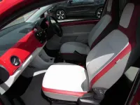 Used VW up! high up! 75 HP (55 kW) 2014 Red Hatchback