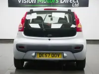 Used Peugeot 107 Urban Move 68 HP (50 kW) 2007 Silver Hatchback