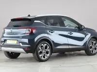 Second-hand Renault Captur Version S 143 CP (105 kW) 2022 Albastru SUV