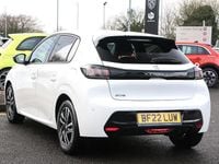 Used Peugeot 208 Allure Premium 101 HP (74 kW) 2022 White Hatchback