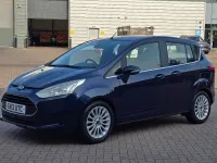 Używany Ford B-MAX Titanium 2013 Niebieski Minivan