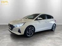 Used Hyundai i20 Premium 100 HP (73 kW) 2022 White Hatchback