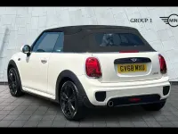 Used Mini Cooper Cabriolet Sport 134 HP (98 kW) 2019 Pepper white Cabriolet