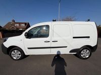 Usado Renault Kangoo Business 44 kW (60 HP) 2022 Branco Monovolume
