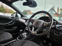 Used Vauxhall Astra SRi 150 HP (110 kW) 2017 Black Hatchback