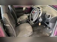 Used Peugeot 107 Active 68 HP (50 kW) 2013 Purple Hatchback